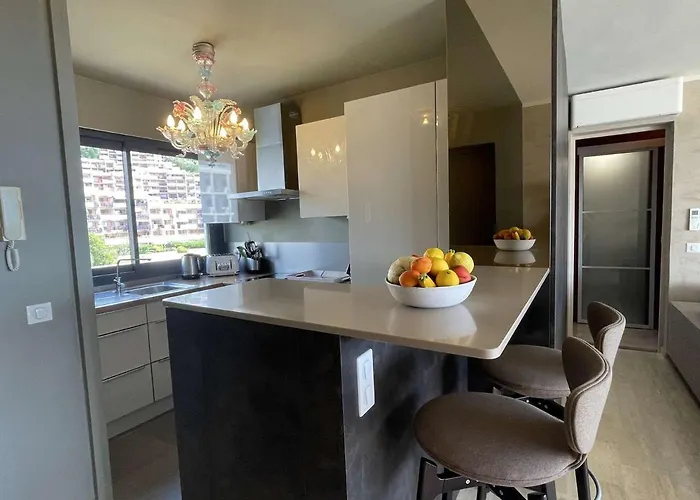 Luxueux Climatise Au Lavandou - Fr-1-308-179 *